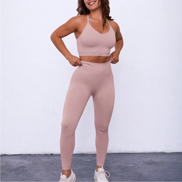 SET ACTIVE Pants - Set Active | Madelyn Cline | Seamless Leggings Ribbed High-Rise Ankle | Size S